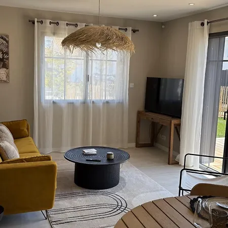 Le Clos Des Pins Андерно-ле-Бэн