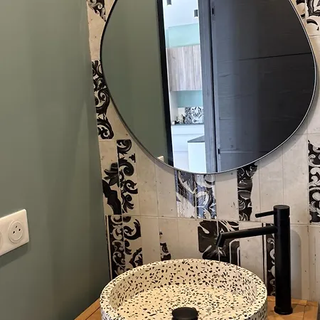 Le Clos Des Pins Дом отдыха