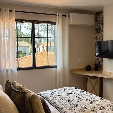 Дом отдыха Le Clos Des Pins *