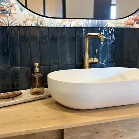 Le Clos Des Pins Дом отдыха