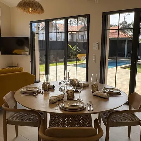 Le Clos Des Pins Дом отдыха