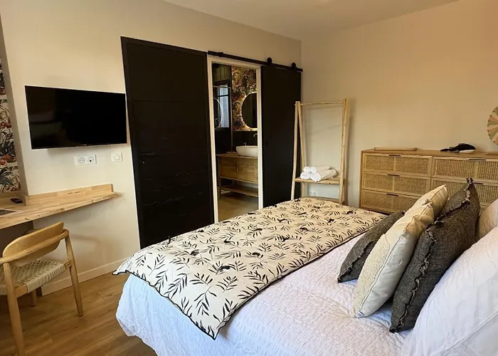 Le Clos Des Pins * Andernos-les-Bains