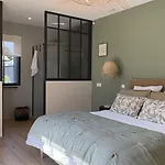 Le Clos Des Pins