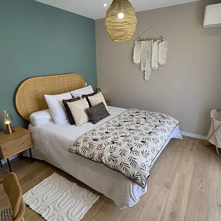 Le Clos Des Pins Holiday home