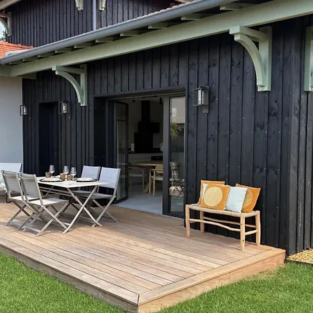 Le Clos Des Pins Holiday home *