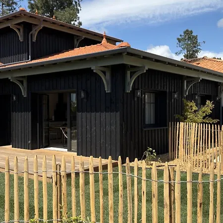 Nyaraló Le Clos Des Pins