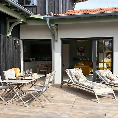 Le Clos Des Pins Prázdninový dům *