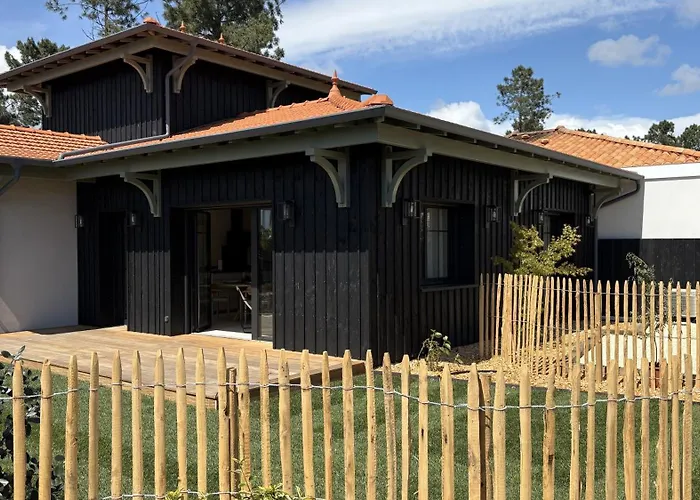 Feriehus Le Clos Des Pins