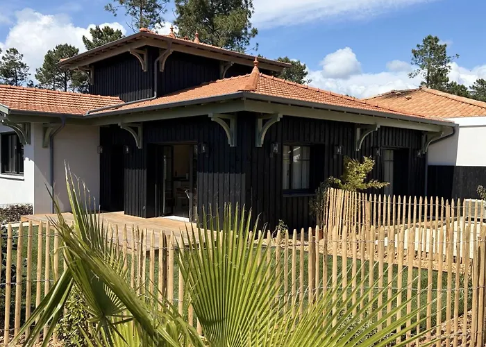 Le Clos Des Pins * アンデルノ・レ・バン